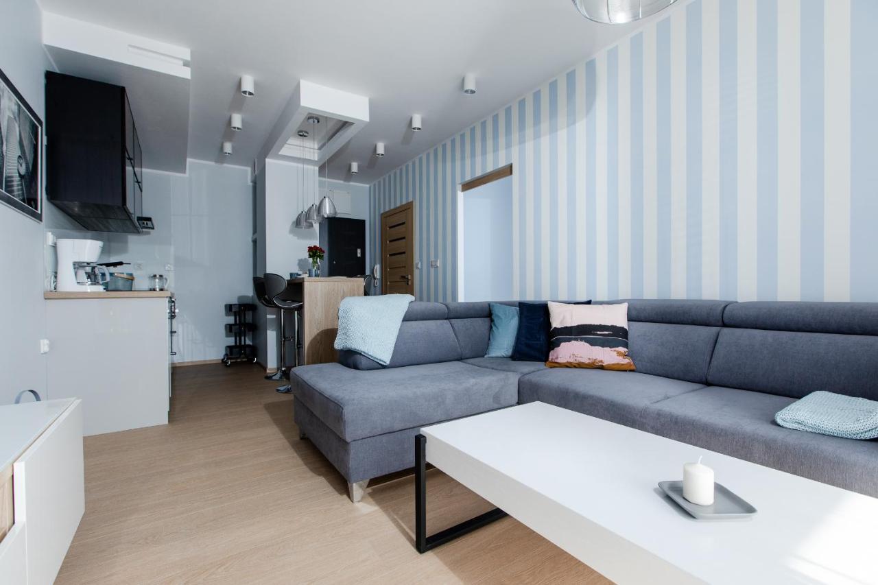 Apartament Blekitny Gardenia Dziwnow Z Widokiem Na Morze Epapartamenty Exterior foto